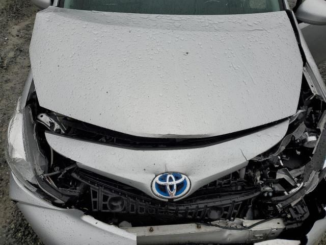 2016 Toyota Prius V