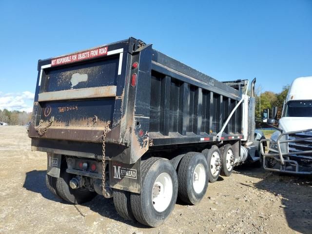 2018 Kenworth Construction T880