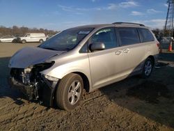 Toyota salvage cars for sale: 2017 Toyota Sienna LE