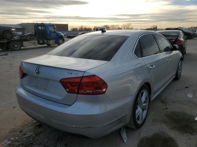 2014 Volkswagen Passat SEL