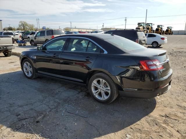 2018 Ford Taurus SEL