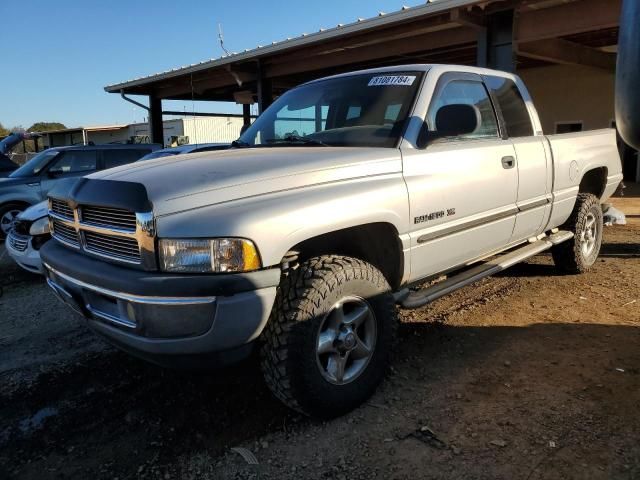 2000 Dodge RAM 1500