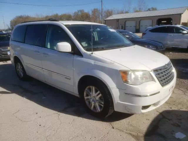 2010 Chrysler Town & Country Touring