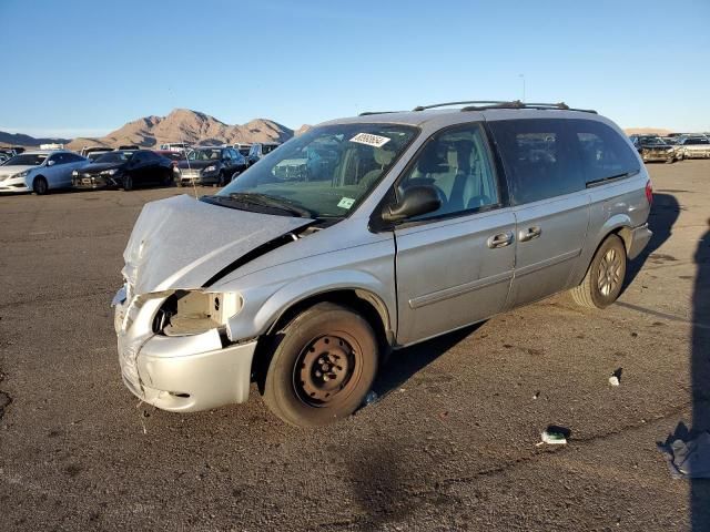 2005 Dodge Grand Caravan SE