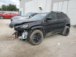 Compre carros salvage a la venta ahora en subasta: 2023 Jeep Cherokee Trailhawk