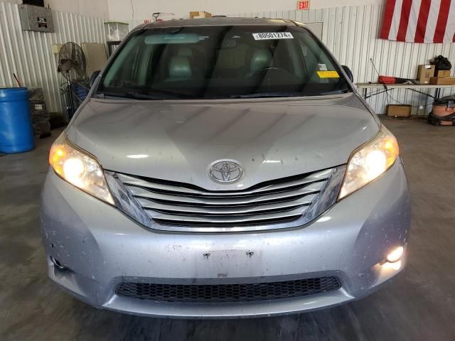 2011 Toyota Sienna XLE