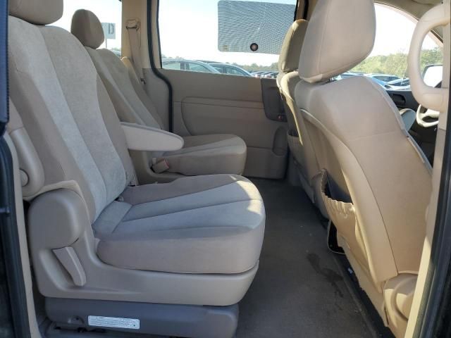 2011 KIA Sedona LX