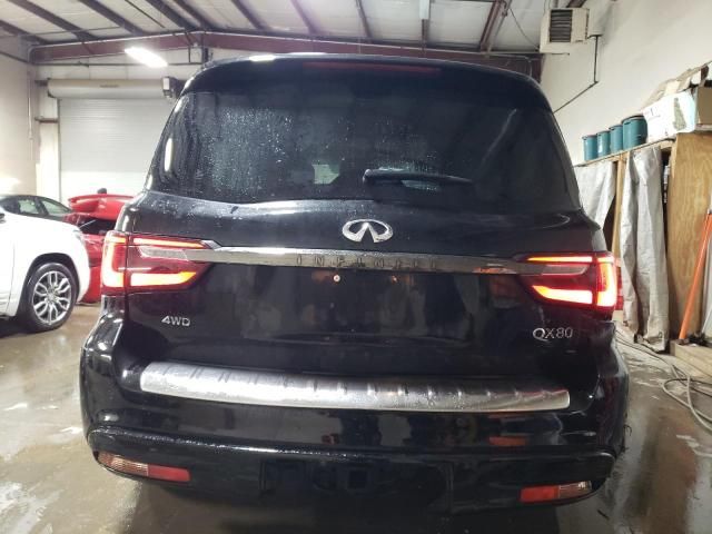 2022 Infiniti QX80 Luxe