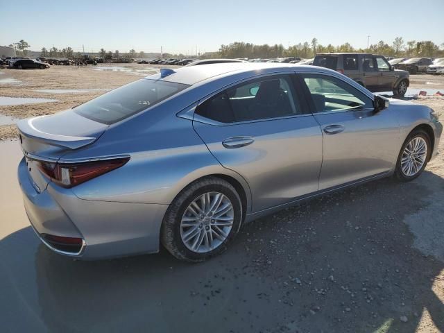 2023 Lexus ES 300H Base