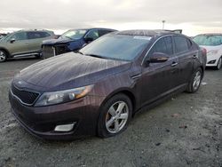 Carros salvage sin ofertas aún a la venta en subasta: 2015 KIA Optima LX