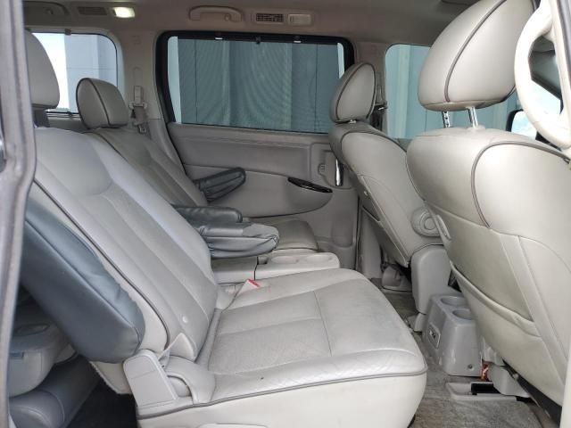 2013 Nissan Quest S