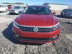 2016 Volkswagen Passat SE