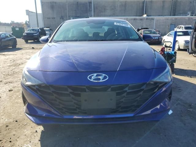 2022 Hyundai Elantra SEL