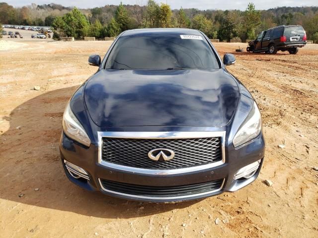 2015 Infiniti Q70 3.7