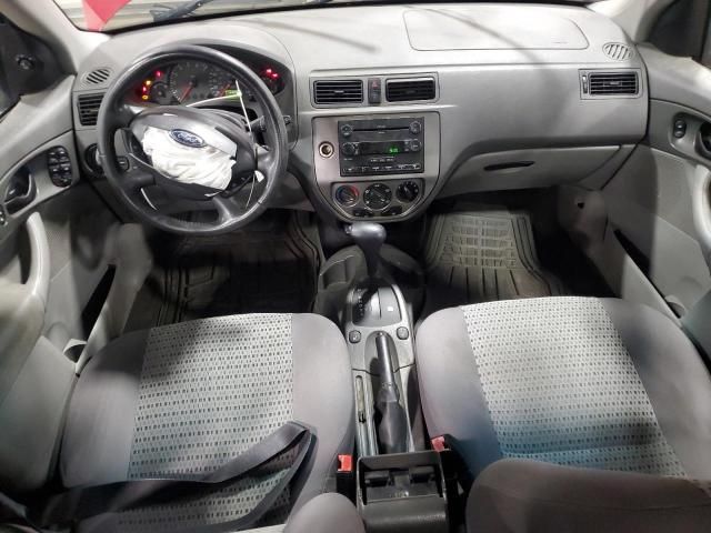 2005 Ford Focus ZX4