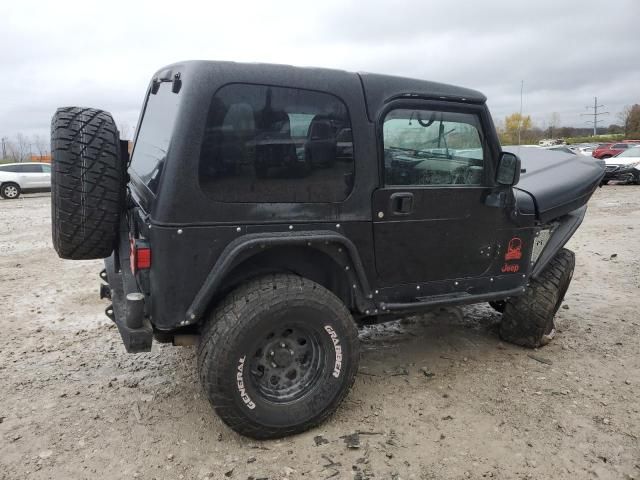 2004 Jeep Wrangler / TJ Sahara