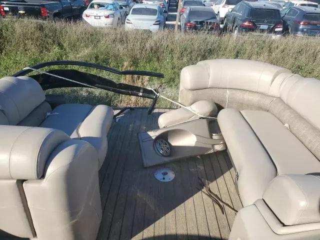 2019 Avalon Boat