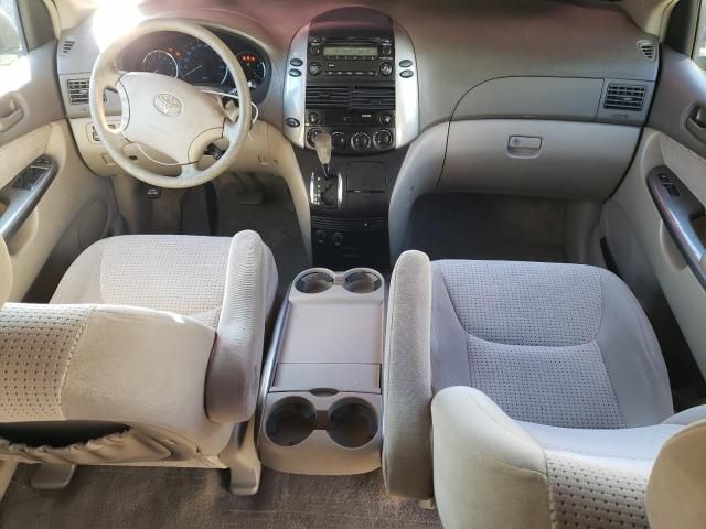 2006 Toyota Sienna CE