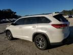 2017 Toyota Highlander SE