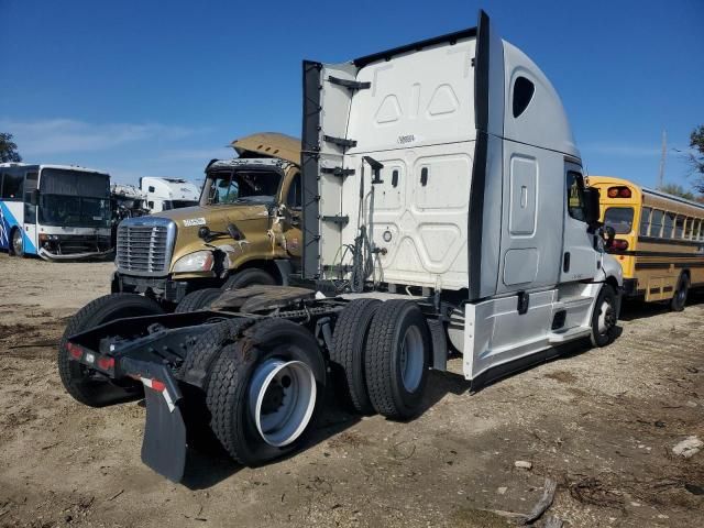 2024 Freightliner Cascadia 126