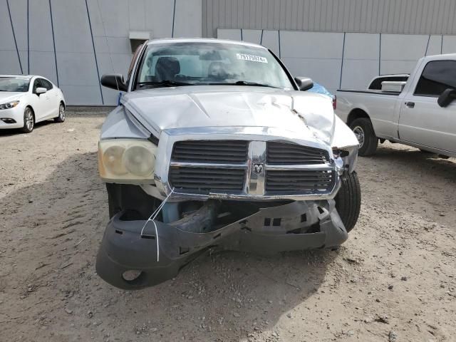 2005 Dodge Dakota Quad SLT