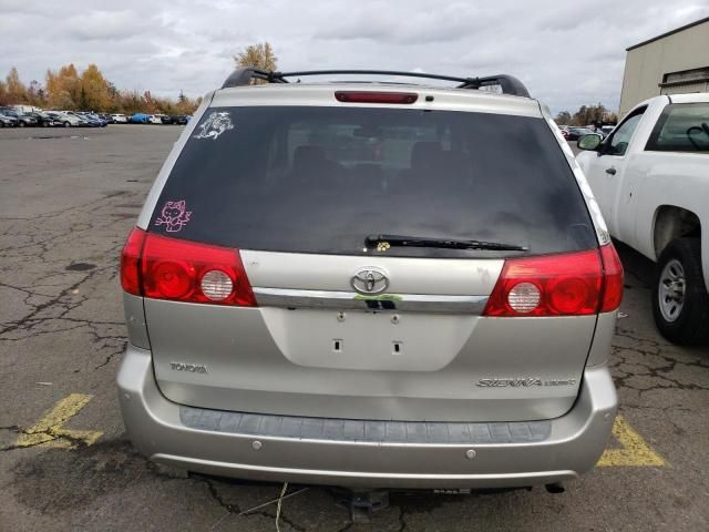 2007 Toyota Sienna XLE