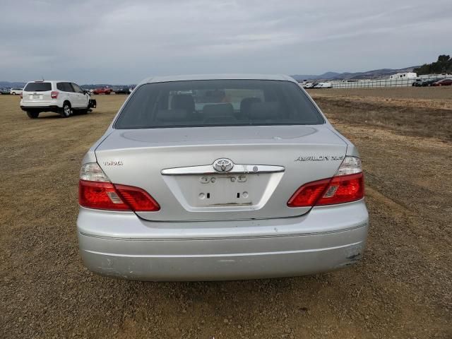 2004 Toyota Avalon XL