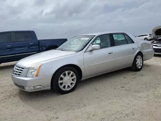 2010 Cadillac DTS