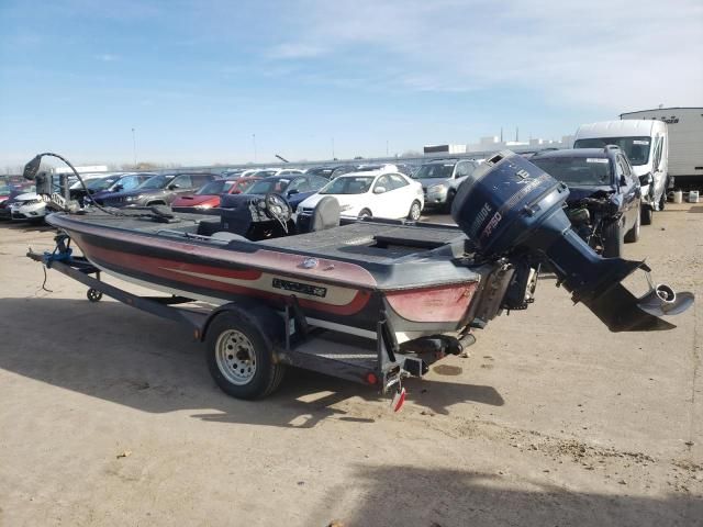 1988 Stratos Boat