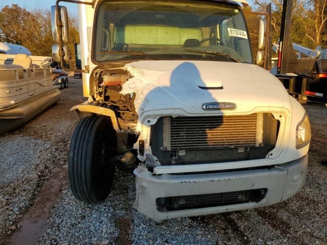 2007 Freightliner M2 106 Medium Duty