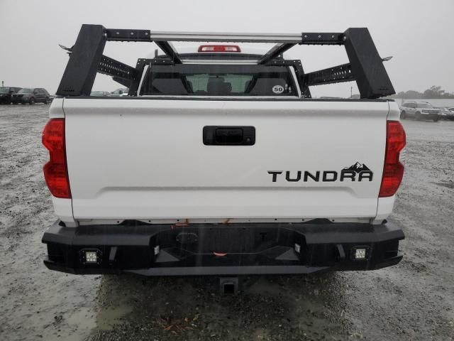 2016 Toyota Tundra Crewmax SR5