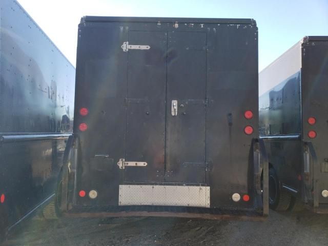 2009 Freightliner Chassis M Line WALK-IN Van