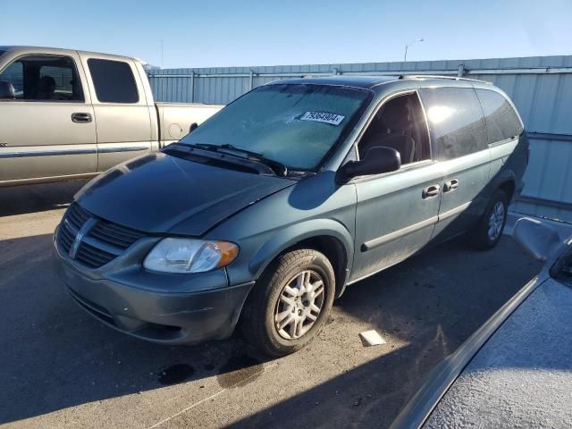 2005 Dodge Grand Caravan SE