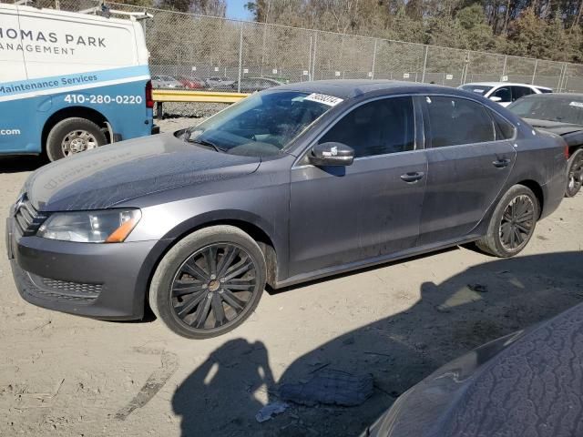 2013 Volkswagen Passat SE