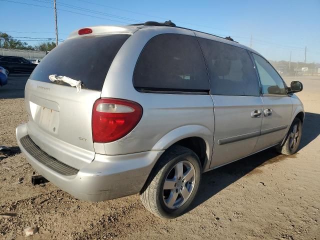 2005 Dodge Caravan SXT