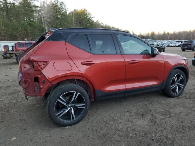 2019 Volvo XC40 T5 R-Design