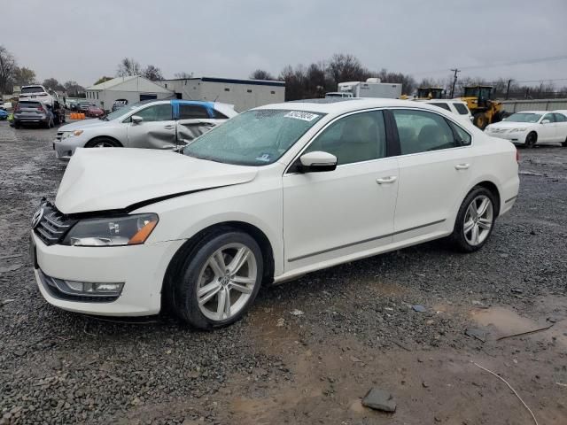 2014 Volkswagen Passat SEL