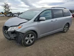 Toyota Sienna le Vehiculos salvage en venta: 2014 Toyota Sienna LE