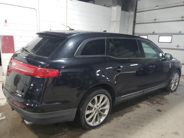 2010 Lincoln MKT