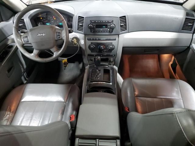 2006 Jeep Grand Cherokee Laredo