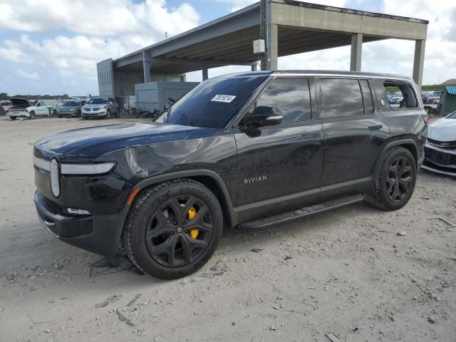 2023 Rivian R1S Adventure