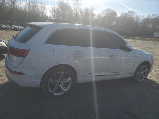 2019 Audi Q7 Prestige