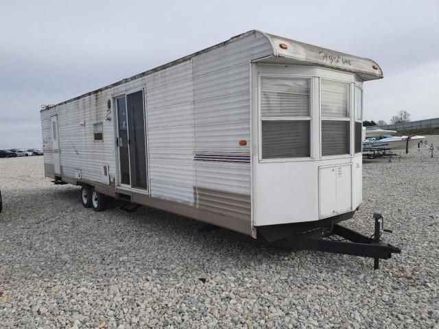 2005 Hyper Lite Trailer