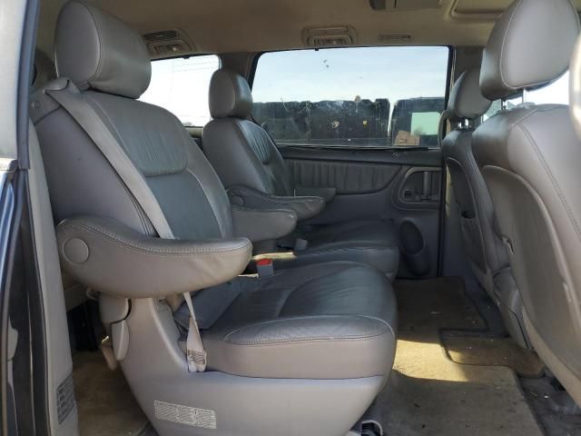 2008 Toyota Sienna XLE