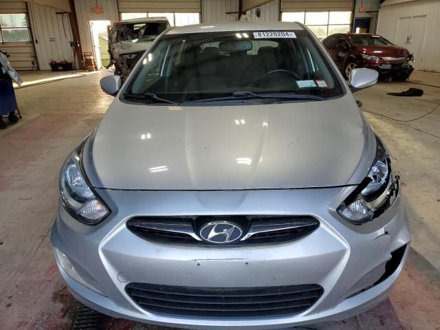 2013 Hyundai Accent GLS