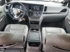 2016 Toyota Sienna XLE