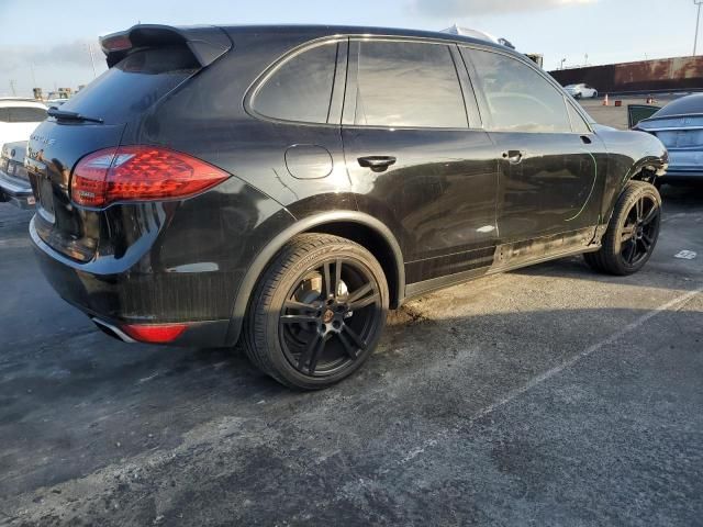 2013 Porsche Cayenne S