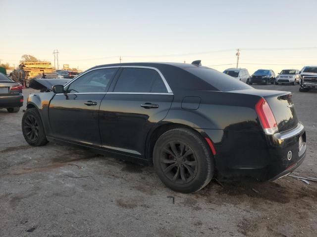 2019 Chrysler 300 Touring