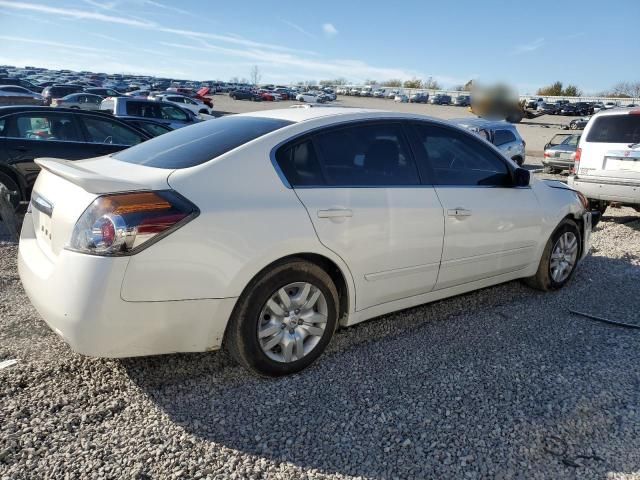 2010 Nissan Altima Base