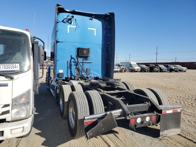 2019 Kenworth Construction T680